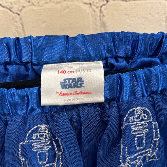 Girl’s Hanna Andersson Star Wars R2D2 Tulle Skirt - Picture 2 of 2